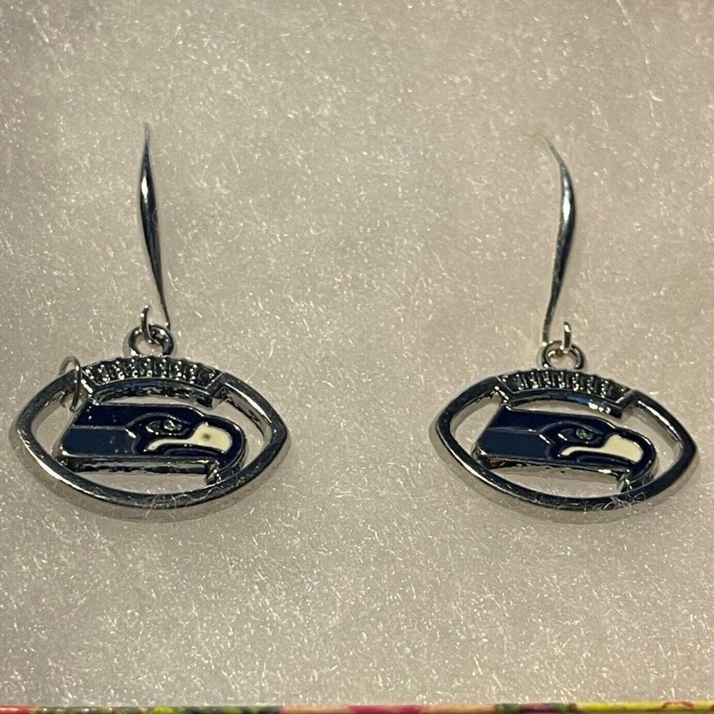 Seattle Seahawks NFL Fashion Dangle Earrings NEW